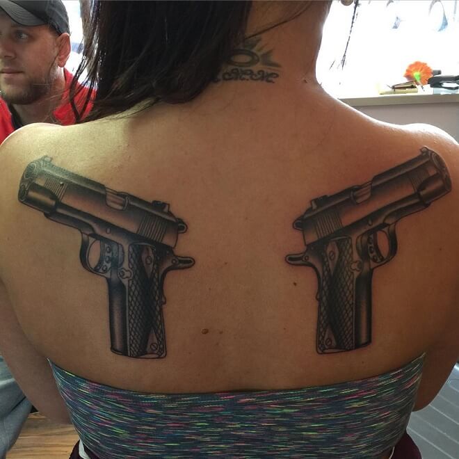Lucky lukes Gun Tattoo