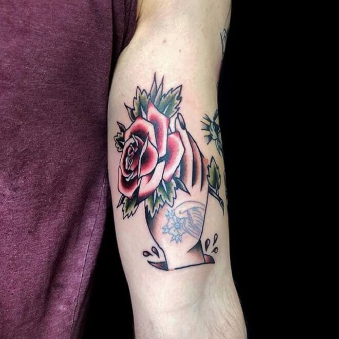 Traditionals Rose Tattoo