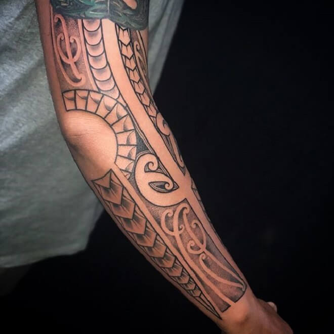 Free Hand Polynesian Tattoo