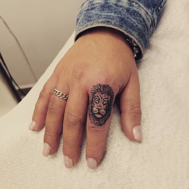 Finger Leo Tattoo