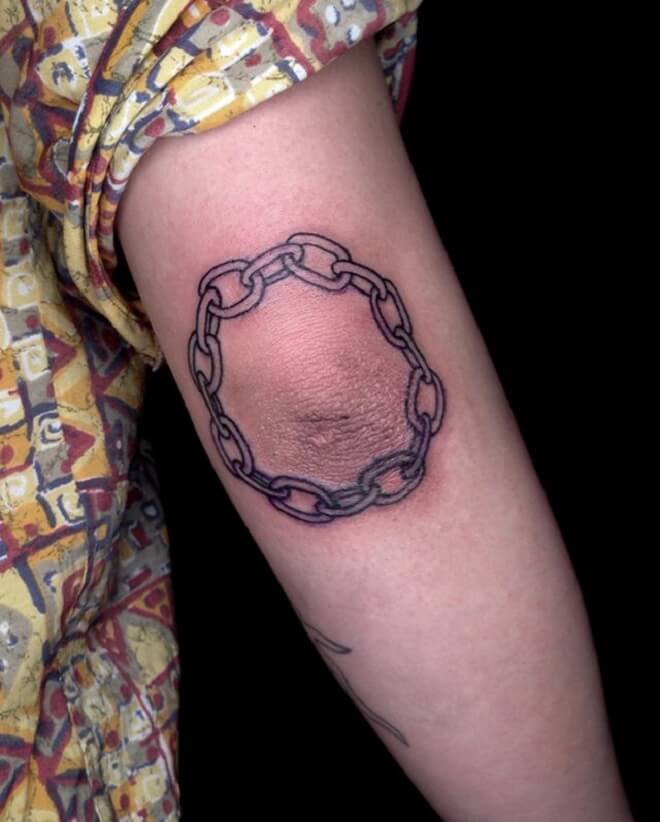Beautiful Chain Tattoo