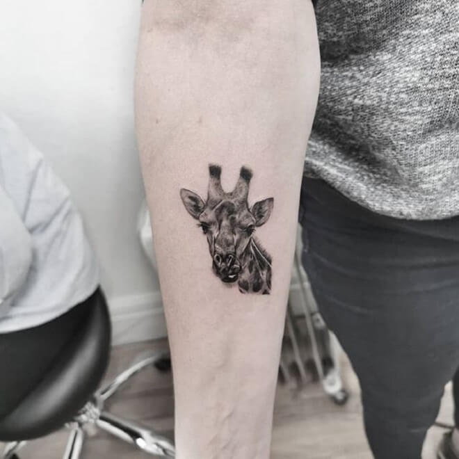 Giraffe Tattoo Style