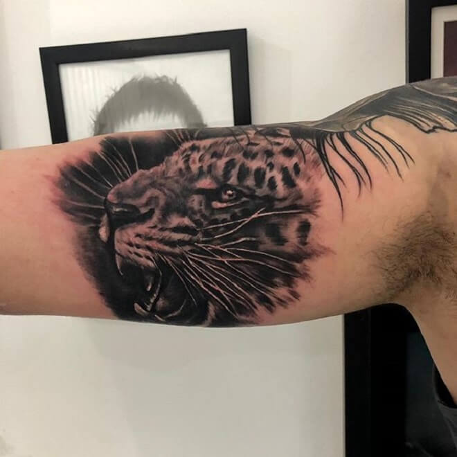 Stunning Leopard Tattoo